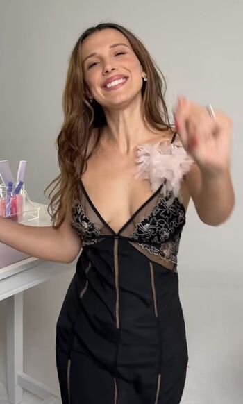Millie bobby brown page leaked private photo uncensored HD quality