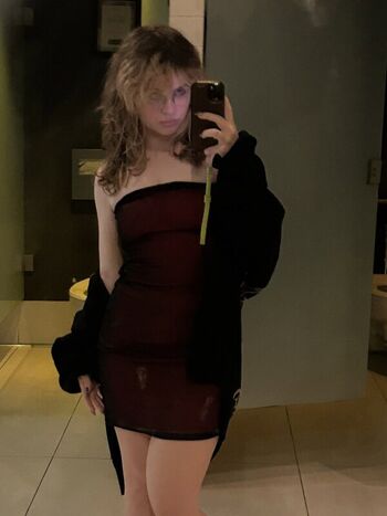 Milomumbles leaked private photo uncensored HD quality