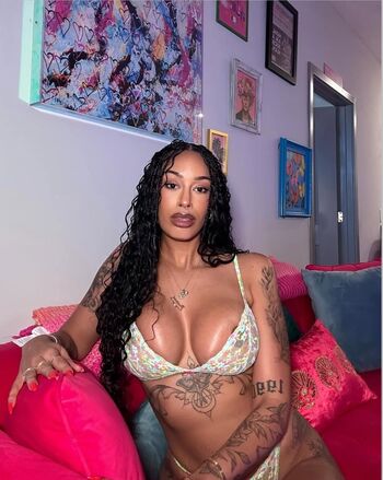 Miss nasty leaked private photo uncensored HD quality