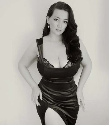 Missvintagedresses leaked private photo uncensored HD quality