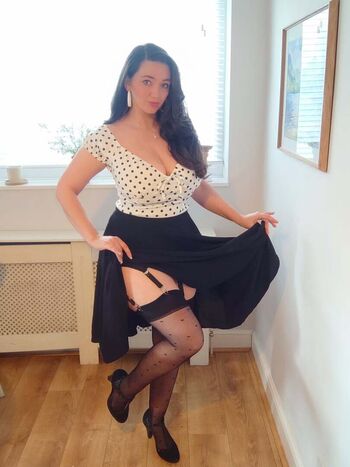 Missvintagedresses leaked private photo uncensored HD quality