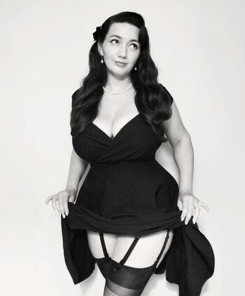 Missvintagedresses leaked private photo uncensored HD quality