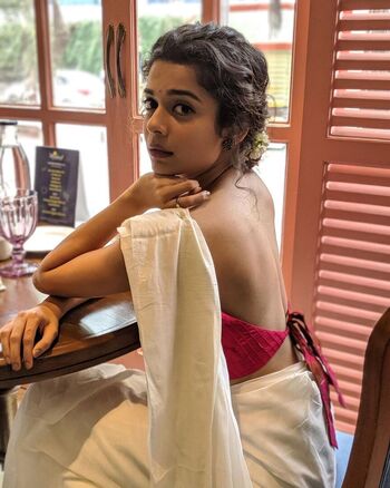 Mithila palkar page leaked private photo uncensored HD quality