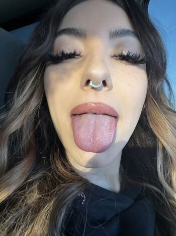 Mollyybebee page leaked private photo uncensored HD quality