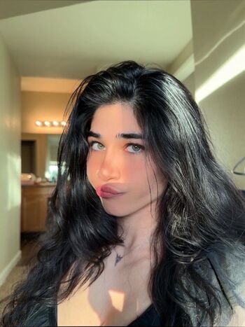Naila iqbal leaked private photo uncensored HD quality