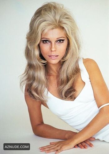 Nancy sinatra leaked private photo uncensored HD quality