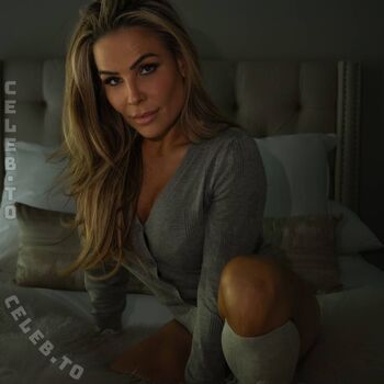 Natalya neidhart  page leaked private photo uncensored HD quality