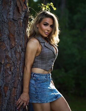 Natalya neidhart  page leaked private photo uncensored HD quality