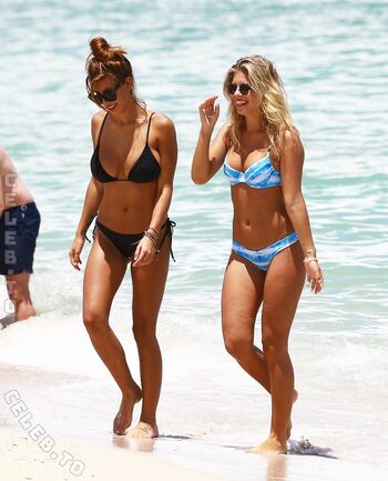 Natasha oakley page leaked private photo uncensored HD quality