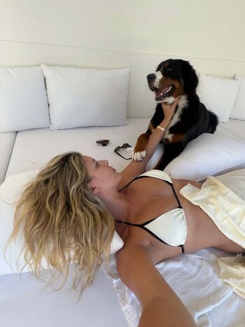 Natasha oakley page leaked private photo uncensored HD quality