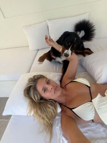 Natasha oakley page leaked private photo uncensored HD quality