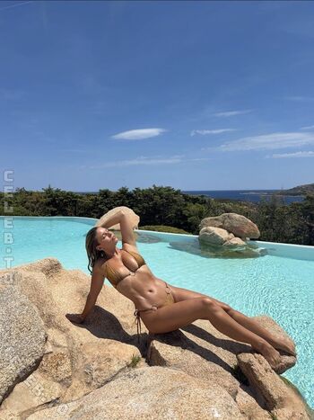 Natasha oakley page leaked private photo uncensored HD quality