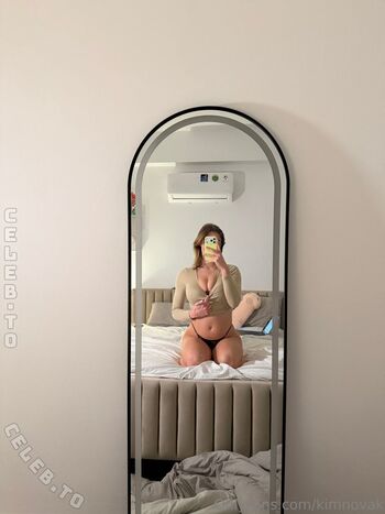 Naughtykiimm  page leaked private photo uncensored HD quality