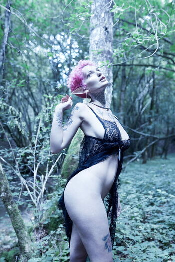 Nausicaarondina page leaked private photo uncensored HD quality