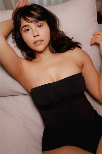 Neekolul  page leaked private photo uncensored HD quality