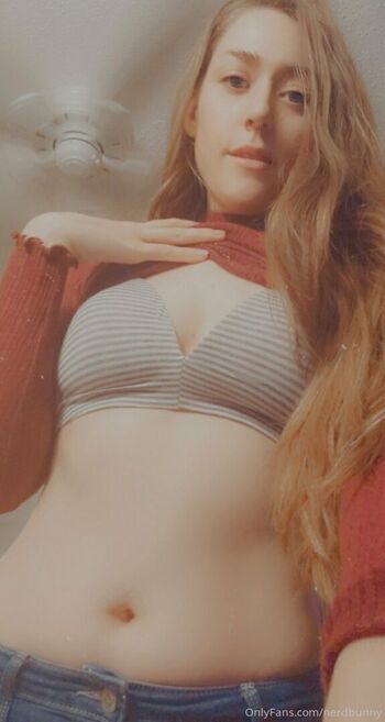 Nerdbunny britni page leaked private photo uncensored HD quality