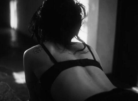Nessa barrett page leaked private photo uncensored HD quality