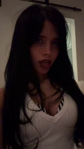 Nessa barrett page leaked private photo uncensored HD quality