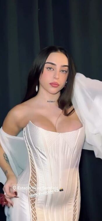 Nicki nicole page leaked private photo uncensored HD quality