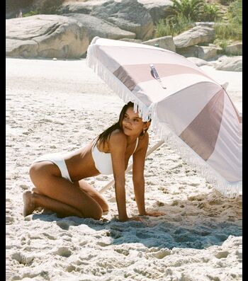 Nicola cavanis page leaked private photo uncensored HD quality