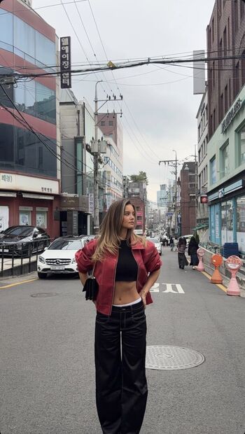 Nicola cavanis page leaked private photo uncensored HD quality