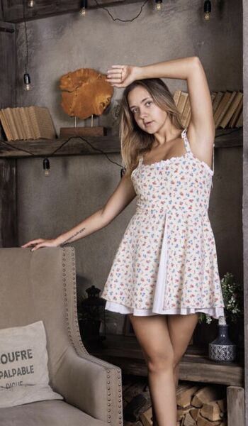 Nika strawberry leaked private photo uncensored HD quality