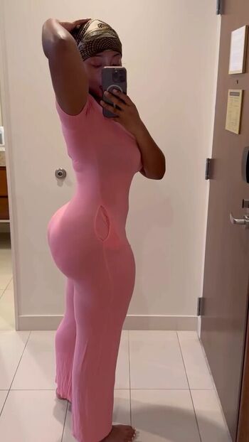 Nneka page leaked private photo uncensored HD quality