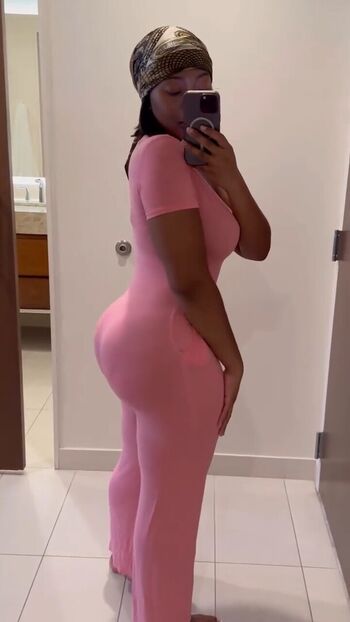 Nneka page leaked private photo uncensored HD quality