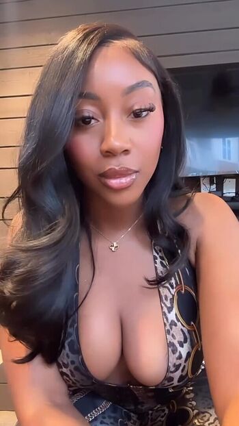 Nneka leaked private photo uncensored HD quality