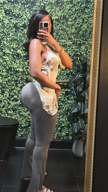Nneka leaked private photo uncensored HD quality