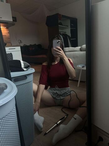 Noarose leaked private photo uncensored HD quality