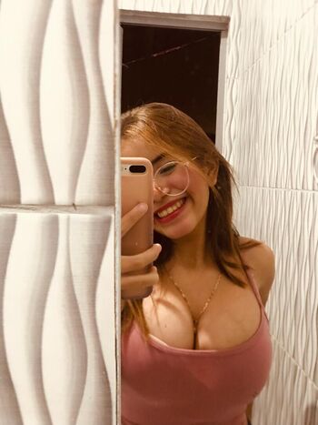 Novinhas peitudas  page leaked private photo uncensored HD quality