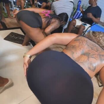 Novinhas rabudas  page leaked private photo uncensored HD quality