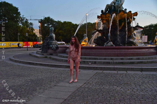 Nude in public page leaked private photo uncensored HD quality