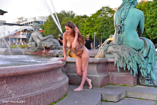 Nude in public page leaked private photo uncensored HD quality
