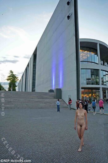 Nude in public page leaked private photo uncensored HD quality