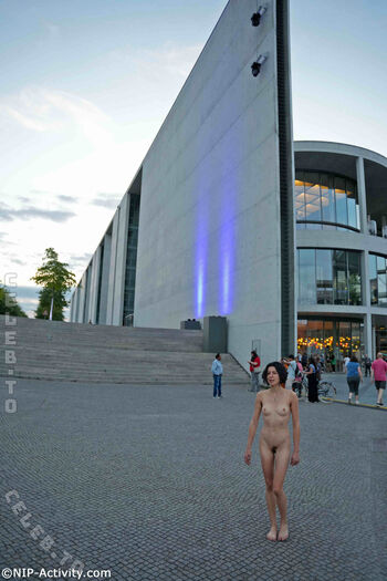 Nude in public page leaked private photo uncensored HD quality