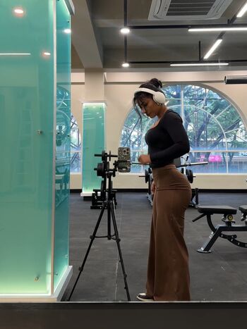 Okyyoliviaa  page leaked private photo uncensored HD quality