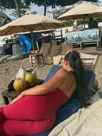 Okyyoliviaa leaked private photo uncensored HD quality