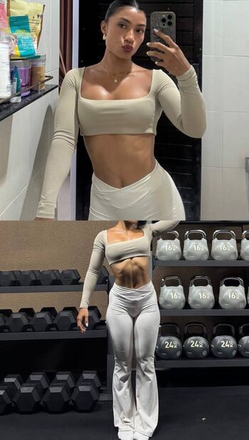 Okyyoliviaa leaked private photo uncensored HD quality