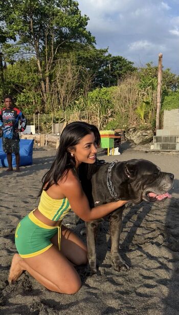 Okyyoliviaa leaked private photo uncensored HD quality