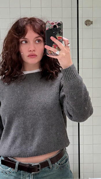 Olivia cooke page leaked private photo uncensored HD quality