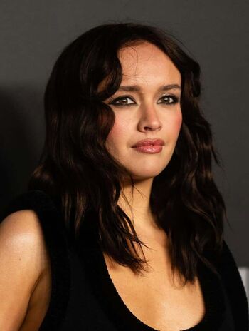 Olivia cooke page leaked private photo uncensored HD quality
