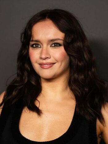 Olivia cooke page leaked private photo uncensored HD quality