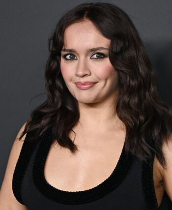 Olivia cooke page leaked private photo uncensored HD quality
