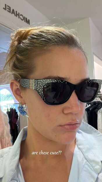 Olivia ponton page leaked private photo uncensored HD quality