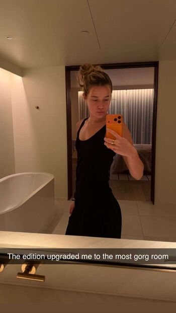 Olivia ponton page leaked private photo uncensored HD quality