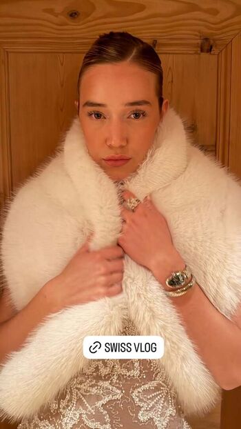 Olivia ponton page leaked private photo uncensored HD quality