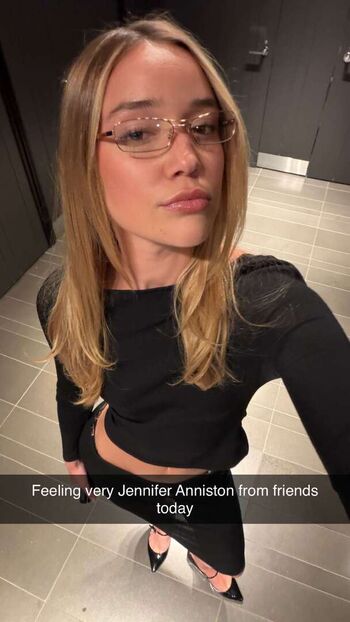 Olivia ponton page leaked private photo uncensored HD quality