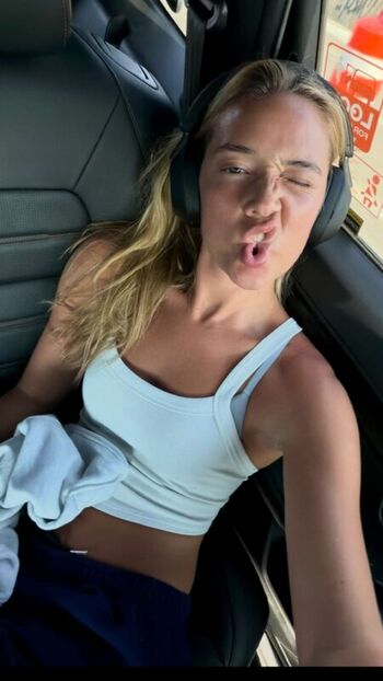 Olivia ponton page leaked private photo uncensored HD quality